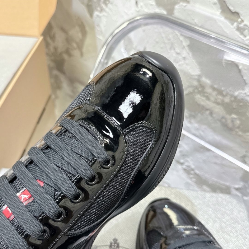 Pra*a sneakers